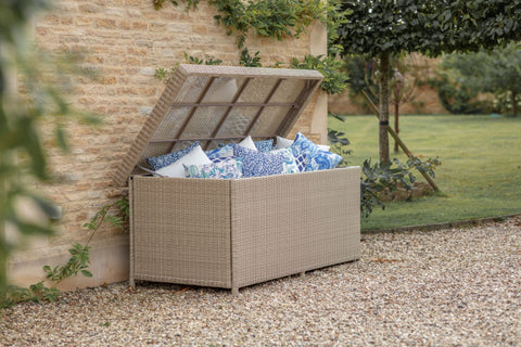Bramblecrest Chedworth Large Cushion Box