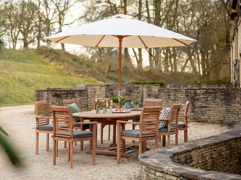 Bramblecrest Richmond Teak 240cm x 110 cm Extending Table 8 Seater with Parasol & Base