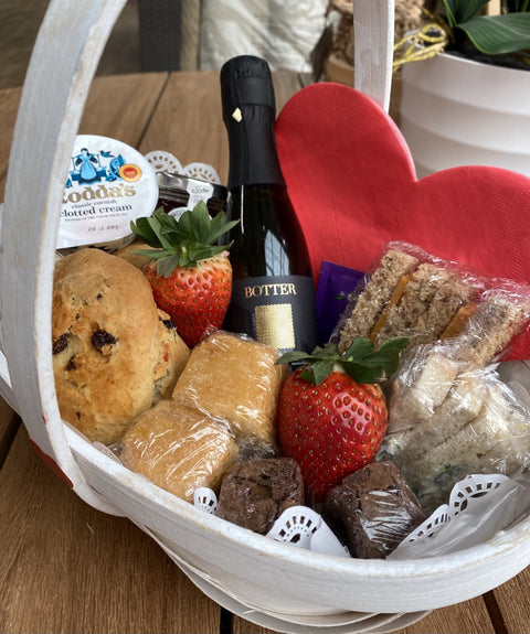 ❤️ Valentine’s Day Grand Afternoon tea for one - Take Away ❤️