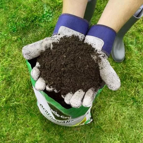 Miracle-Gro Perform Org F&V Compost Peat Free 40L