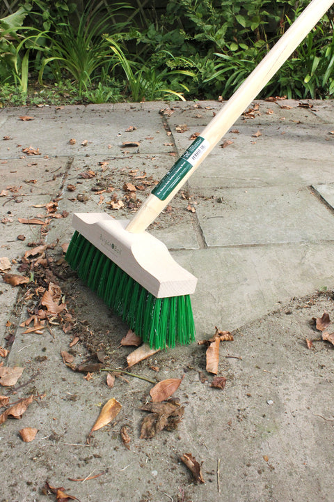 Miracle Patio Surface Cleaning Brush – Country Gardener